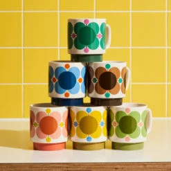 Orla Kiely Atomic Flower Set Of 6 Stacking Mugs -Orla Kiely 149199 orla kiely atomic flower set of 6 stacking mugs creamls