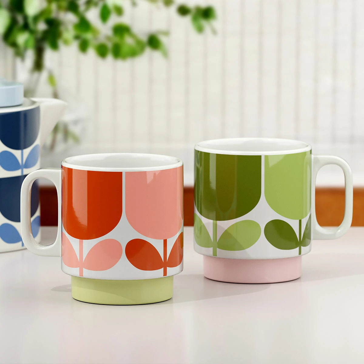 Orla Kiely Flower Tomato/Fern Set Of 2 Mugs 5 Orla Kiely Flower Tomato/Fern Set Of 2 Mugs - Image 3