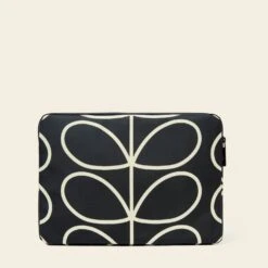 13" Laptop Sleeve - Linear Stem Liquorice 8 13" Laptop Sleeve - Linear Stem Liquorice -Orla Kiely 23SELIN801 0040 13 LaptopSleeve LinearStemLiquorice3