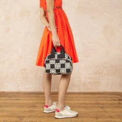 Radial Handbag - Lattice Flower Tile Onyx