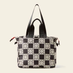 Axis Tote - Lattice Flower Tile Onyx -Orla Kiely 24SELFT862 0012 AxisTote LatticeFlowerTileOnyx3