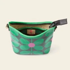 Carrymin Crossbody - Sixties Stem Emerald -Orla Kiely 24SESIX830 3100CarryminCrossbody SixtiesStemEmerald4