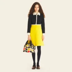 Landor Shoulder Bag - Classic Multi Stem -Orla Kiely OrlaAW21Model 21AECMS938 9600 LandorShoulderBag ClassicMultiStem 6