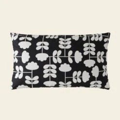 Cut Stem Bed Linen - Monochrome 13 Cut Stem Bed Linen - Monochrome -Orla Kiely cut stem monochrome pillowcase cut out